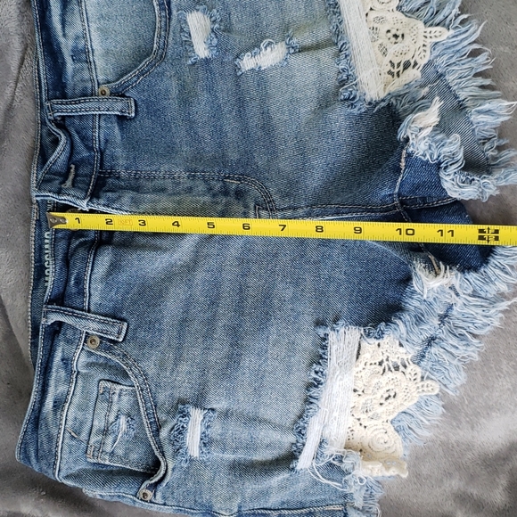 Mossimo High Rise Shorts - Picture 4 of 4